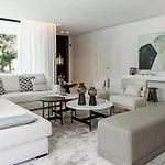 Martine, Nueva Andalucia, Nyaraló Marbella