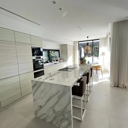 Martine, Nueva Andalucia, Ferienhaus Marbella