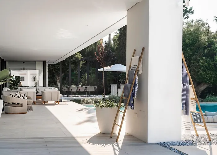 Dom wakacyjny Martine, Nueva Andalucia, *