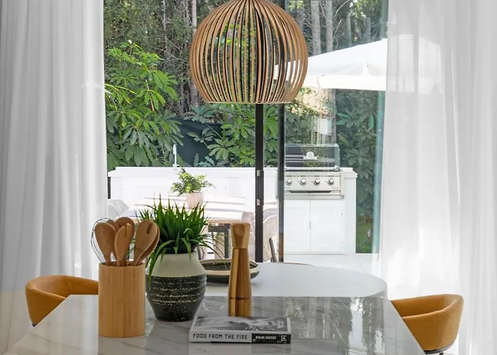 Martine, Nueva Andalucia, Dom wakacyjny