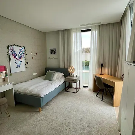 Holiday home Martine, Nueva Andalucia,