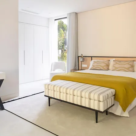 Martine, Nueva Andalucia, Feriehus Marbella