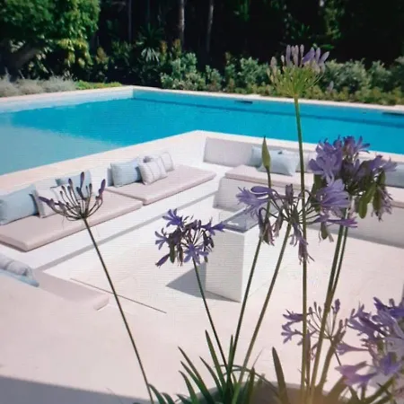 Martine, Nueva Andalucia, Marbella