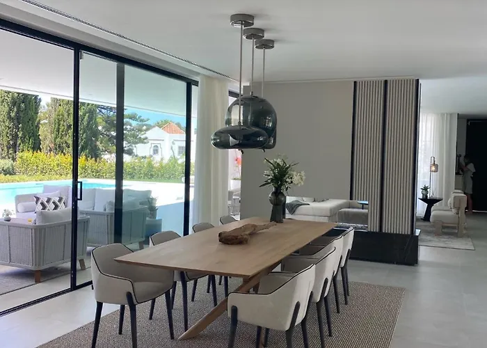 Martine, Nueva Andalucia, بيت للعطل